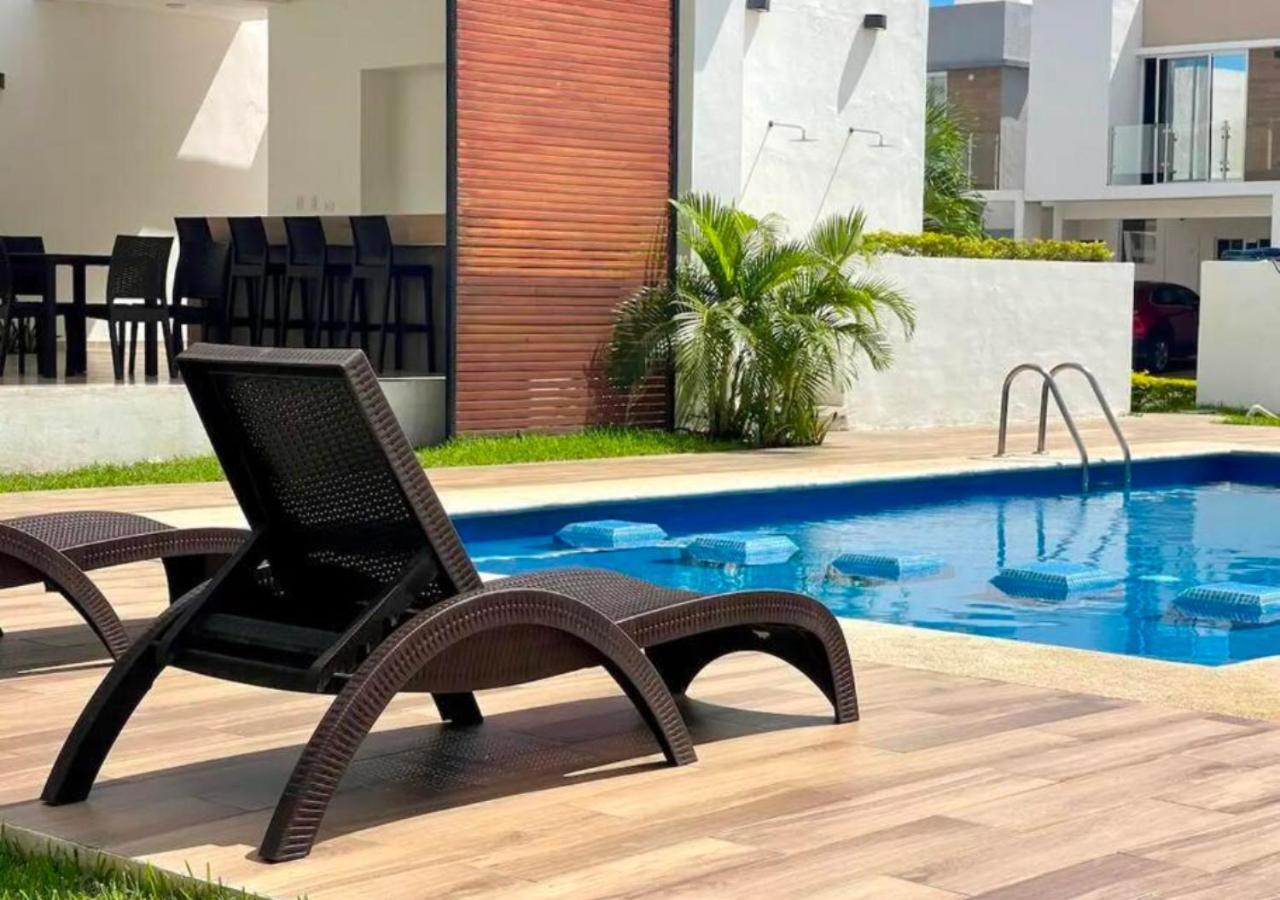 Casa Familiar En Condominio Privado Cerca De Playa Cancun Ngoại thất bức ảnh