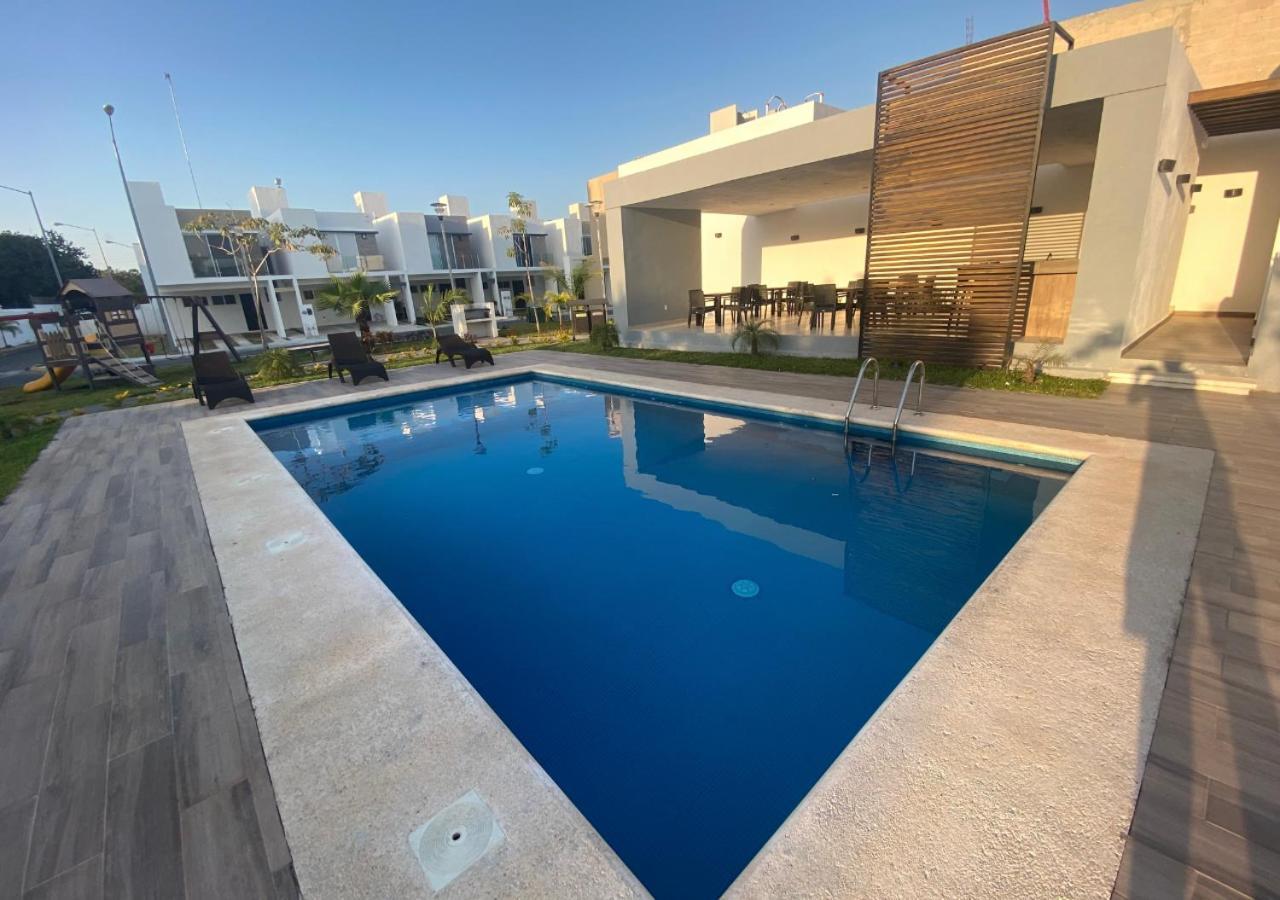 Casa Familiar En Condominio Privado Cerca De Playa Cancun Ngoại thất bức ảnh